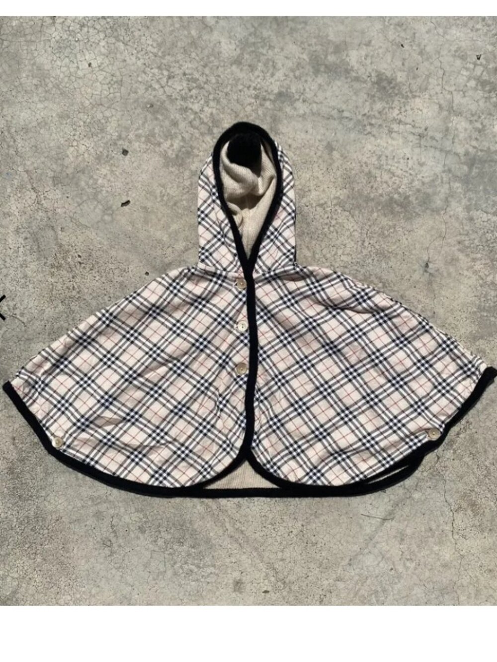 Burberry novacheck little girl REVERSIBLE poncho